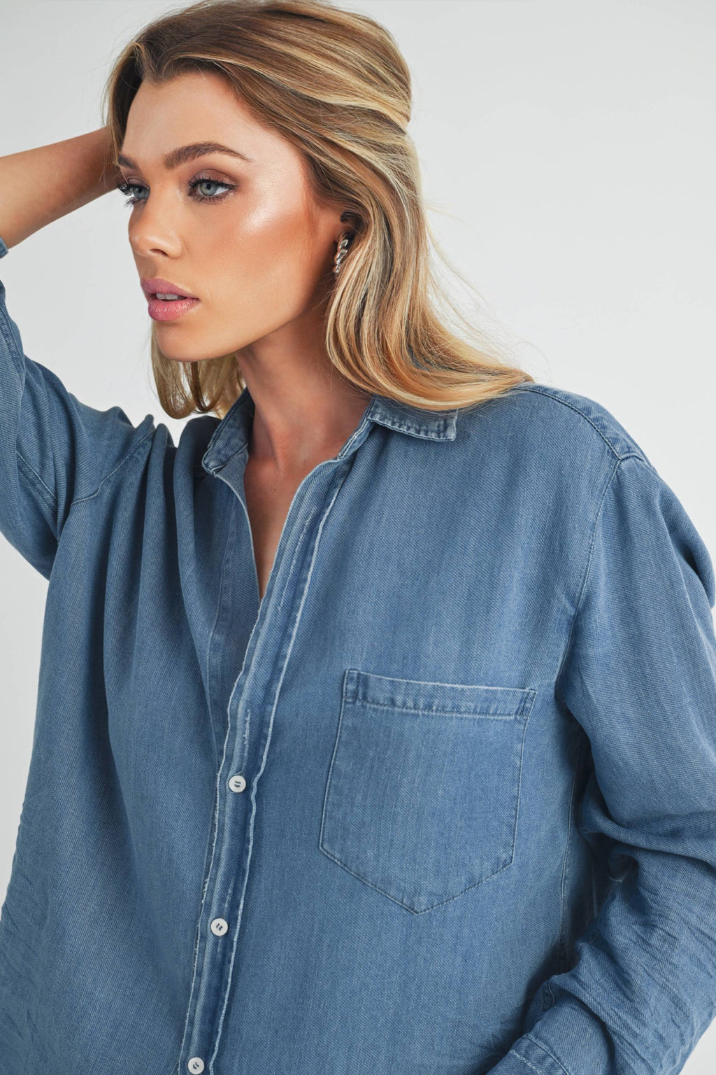 8302DK Ottavia Top: Denim / Contemporary / L