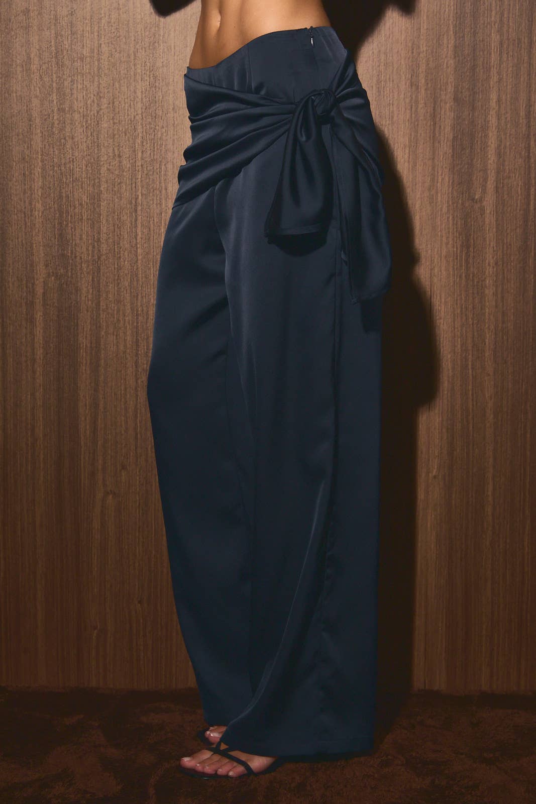 Wrap Detail Wide Leg Satin Trousers: NAVY / S