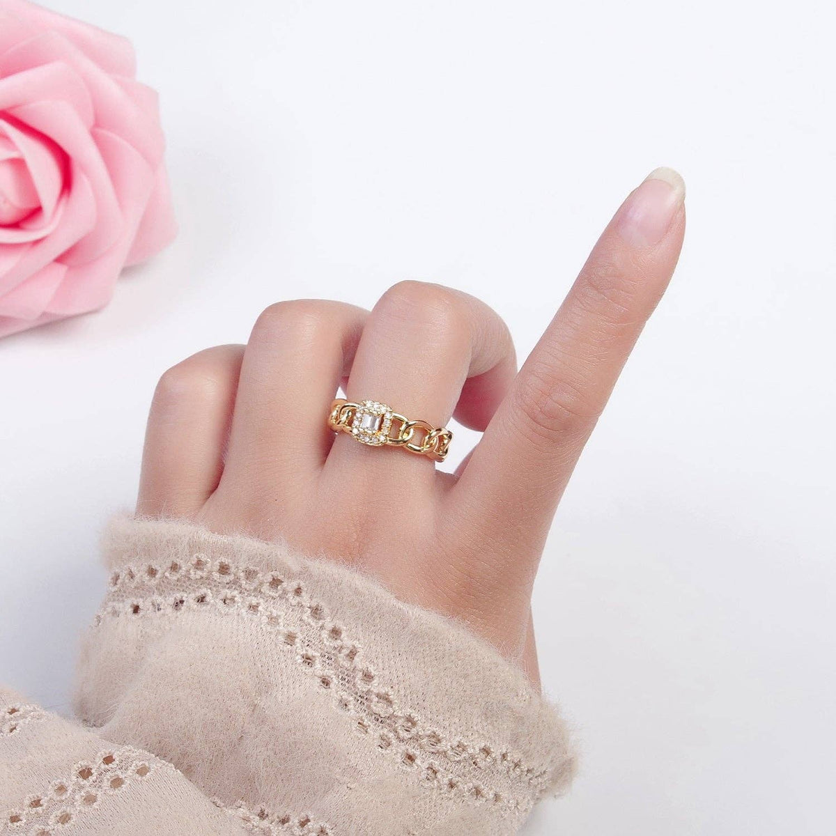 Tiny Baguette Square Ring with Curb Chain Link Band O2283