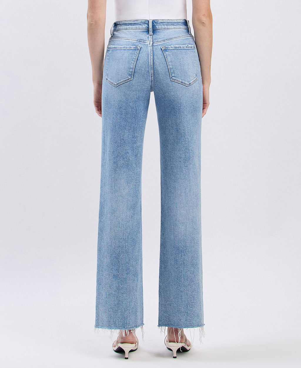 HIGH RISE DISTRESSED SLIM WIDE JEANS