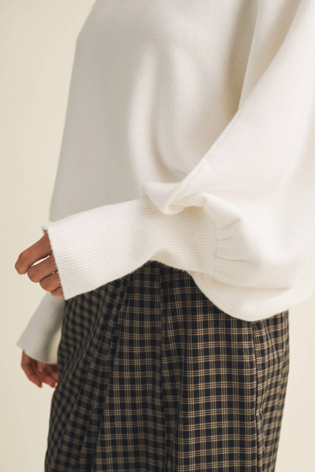 Bateau Neck Dolman Sleeve Pullover: CREAM / M
