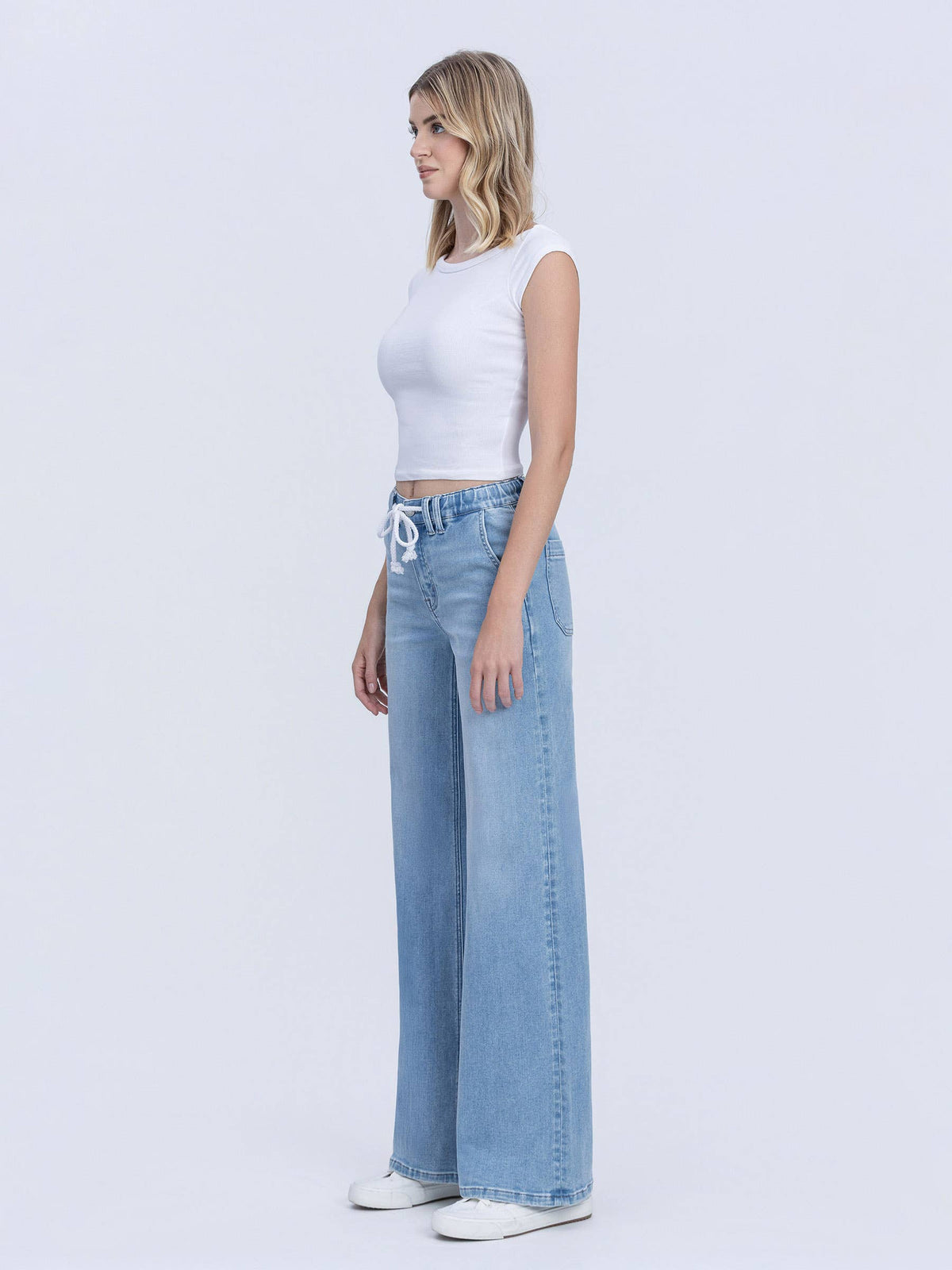 VERVET HIGH RISE ELASTIC WB WITH DRAWSTRING WIDE LEG JEANS
