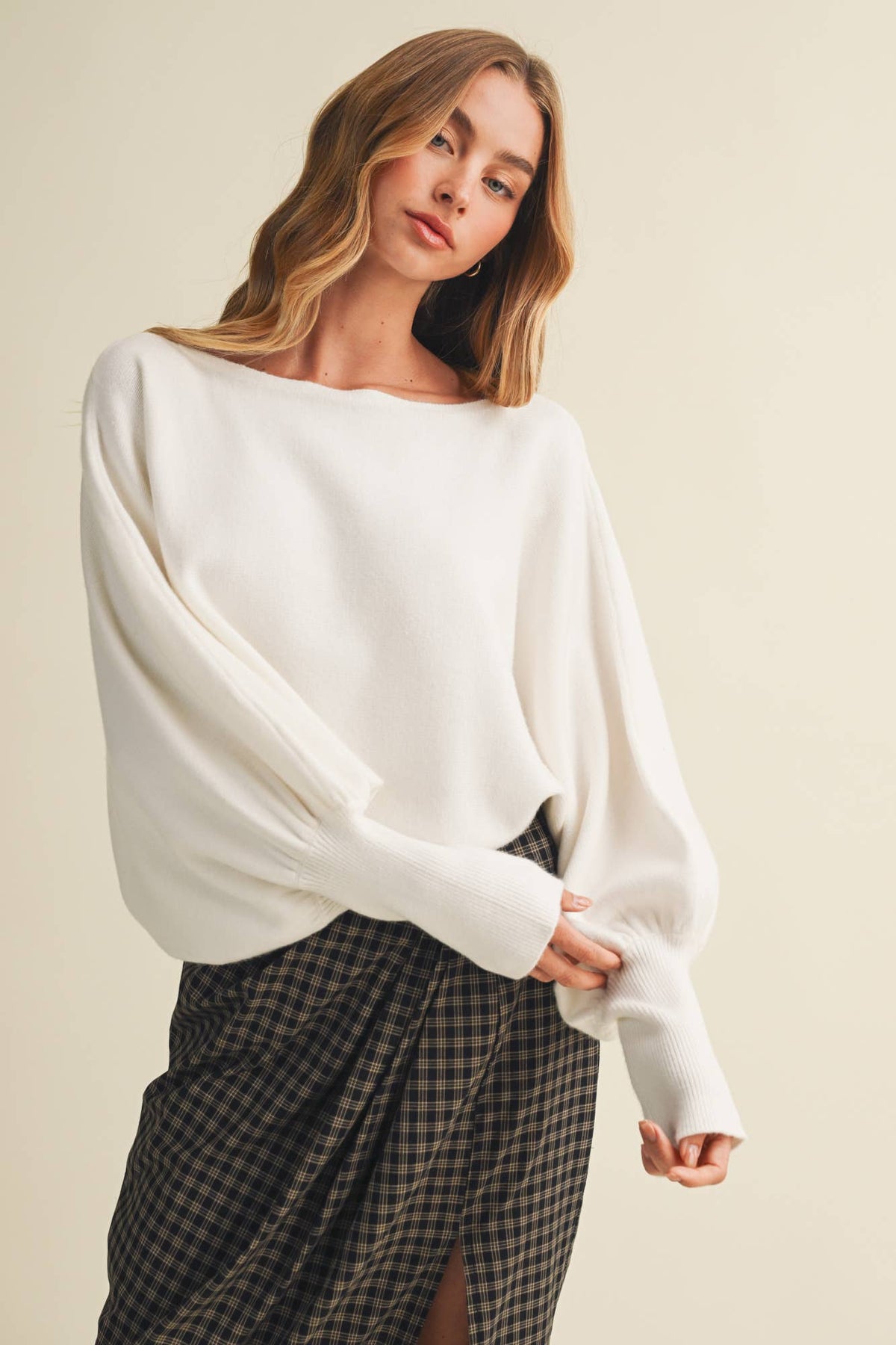 Bateau Neck Dolman Sleeve Pullover: CREAM / M