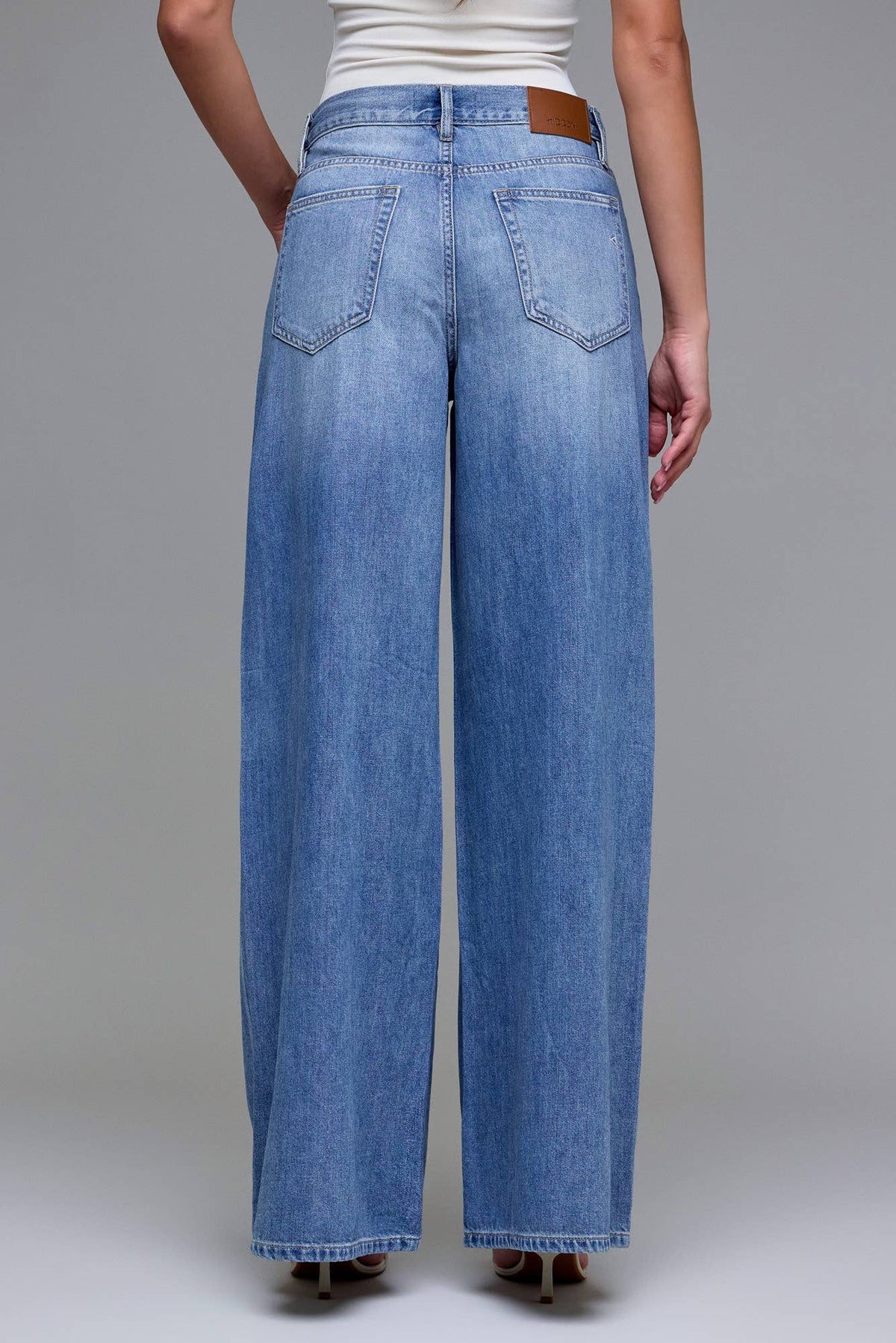 Hidden Brand Jeans - Medium Wash Clean Super Soft 33" Inseam Wide leg