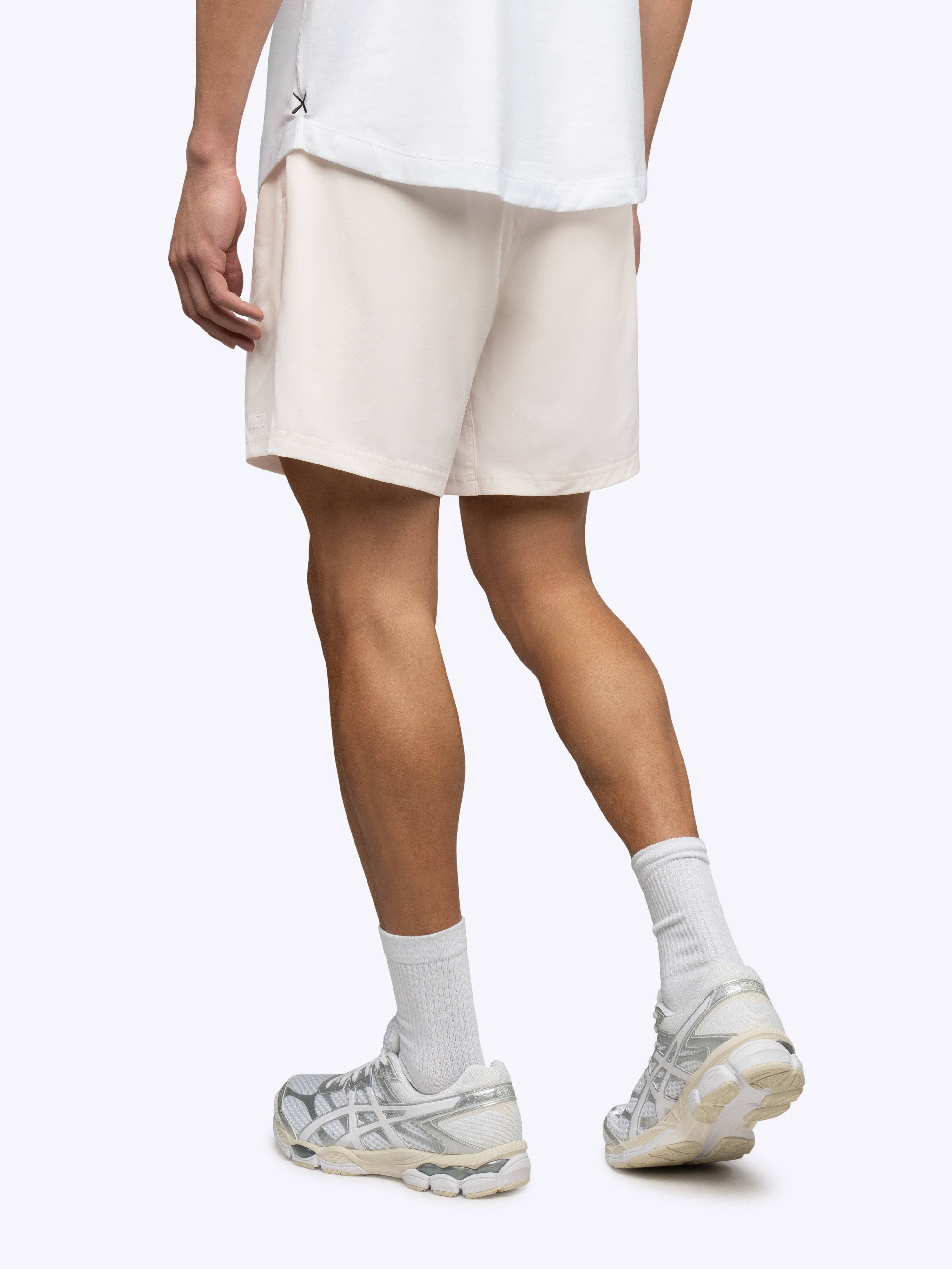 Crossover Short Unlined | Bone Classic-Fit