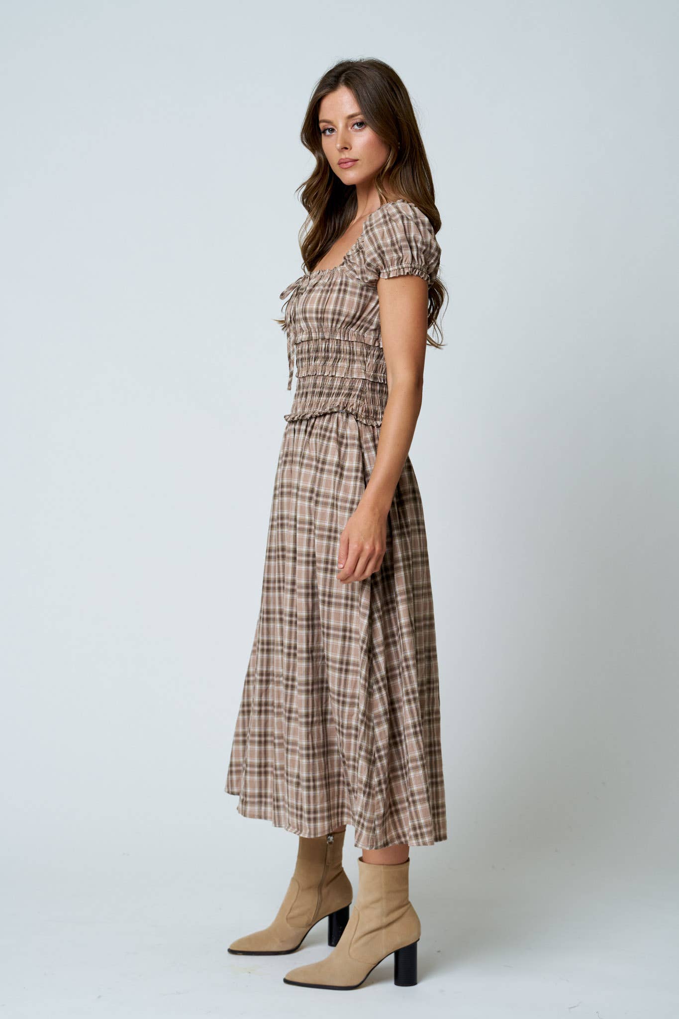 PLAID PUFF SLEEVE RUFFLED SMOCKED WAIST MIDI DRESS (PRE-ORDER): BURGUNDY