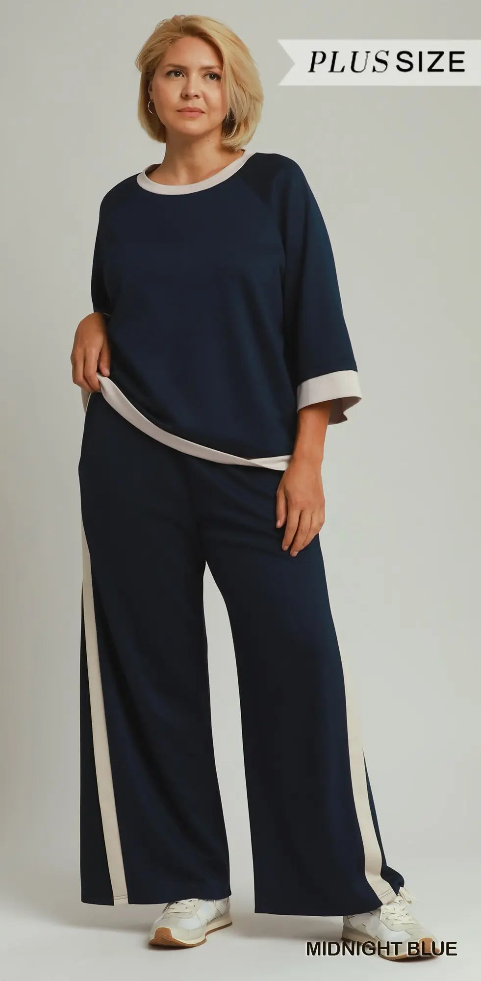Curvy Navy Contrast Trim Lounge Set