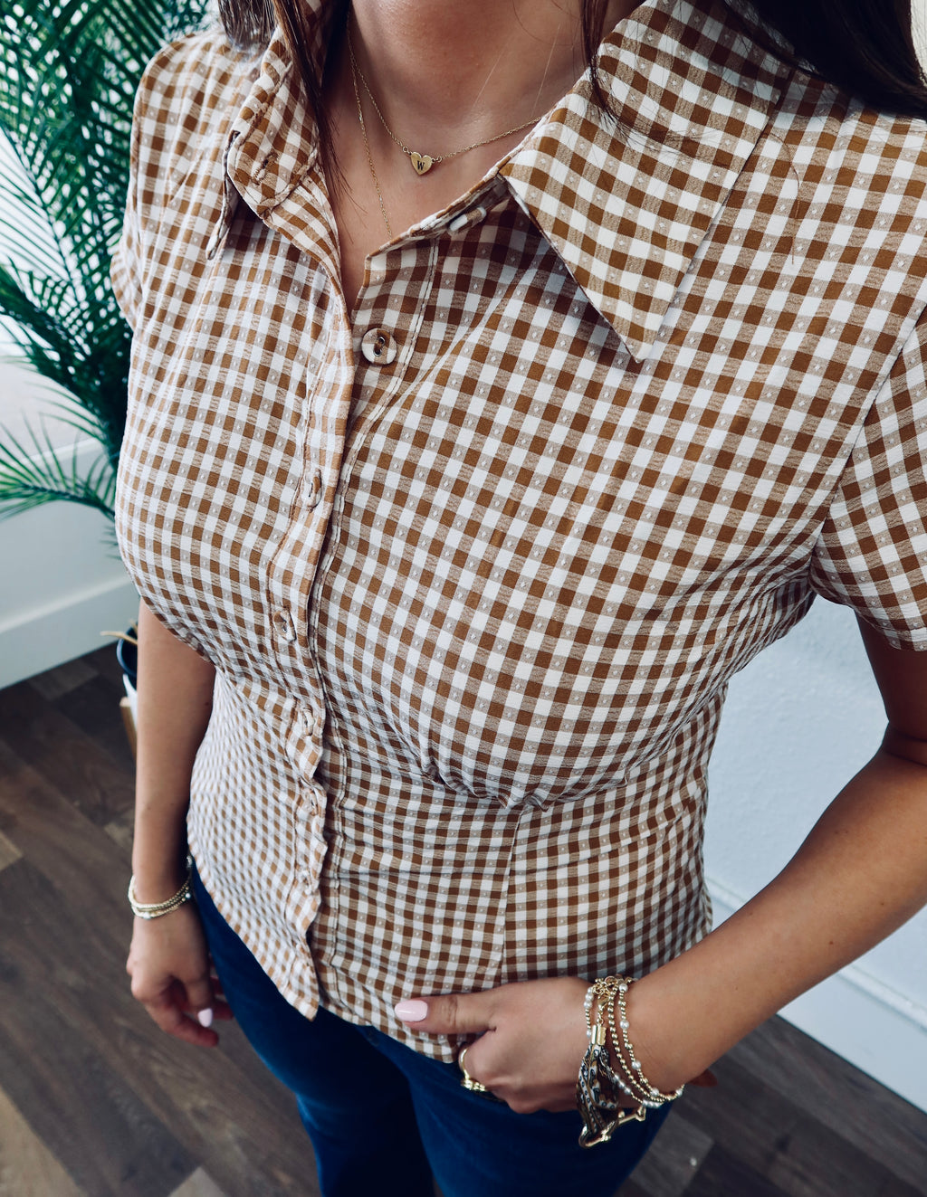GINGHAM COLLARED SHORT SLEEVE CONTOURED TOP