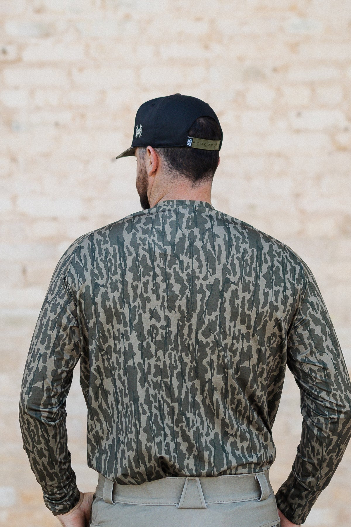 Men's Daybreak Long Sleeve -- Endless Hunt Brand
