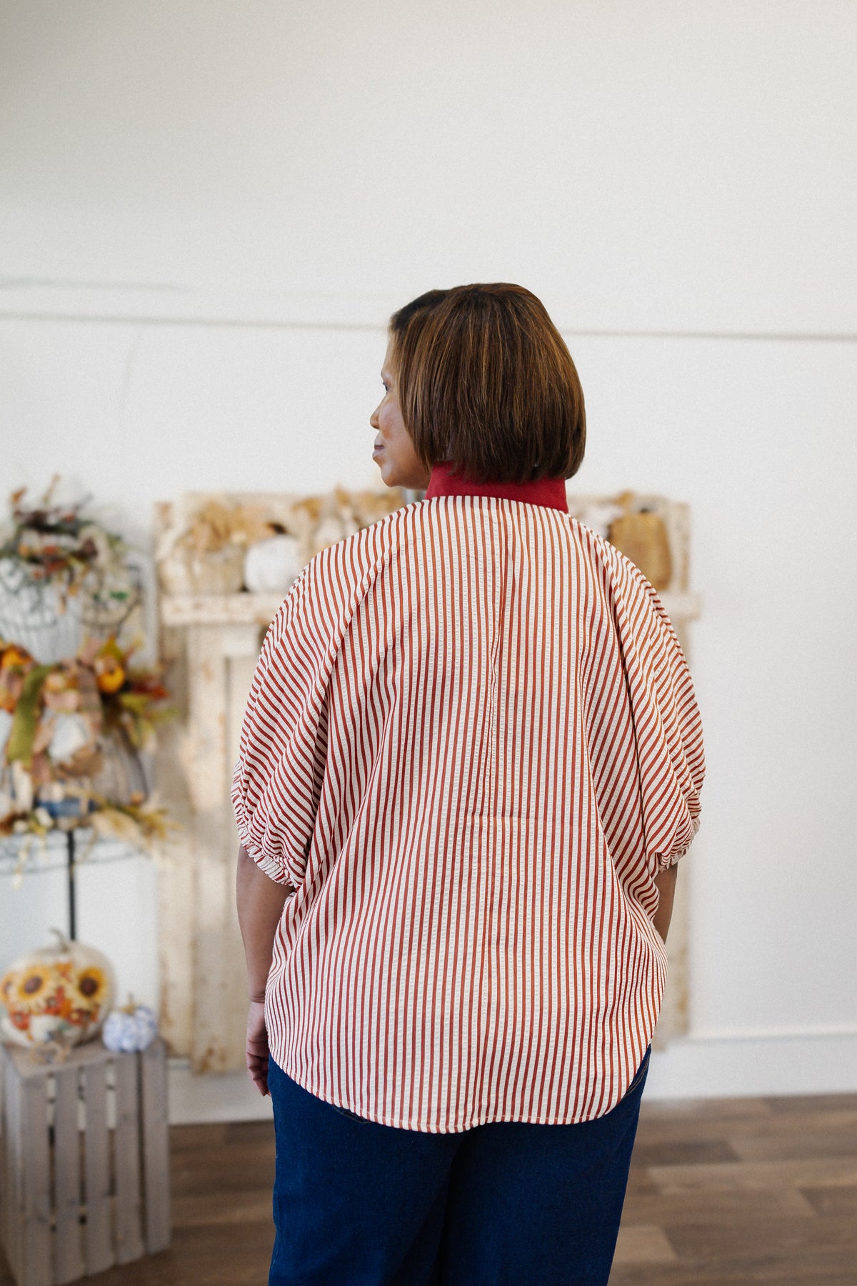 Curvy Rust Stripe Contrast Trim Top