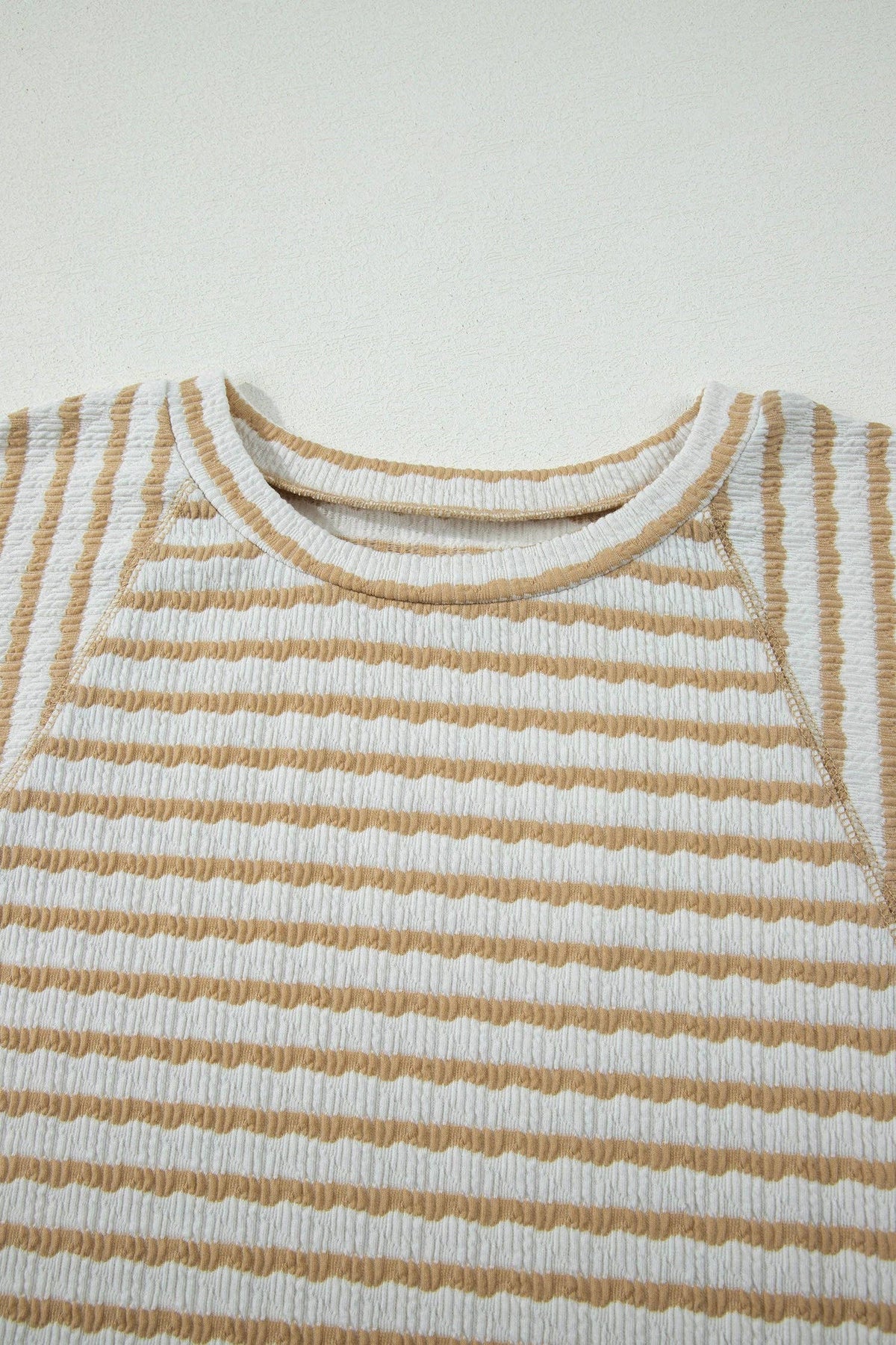 Curvy Stripe Textured 3/4 Sleeve Top