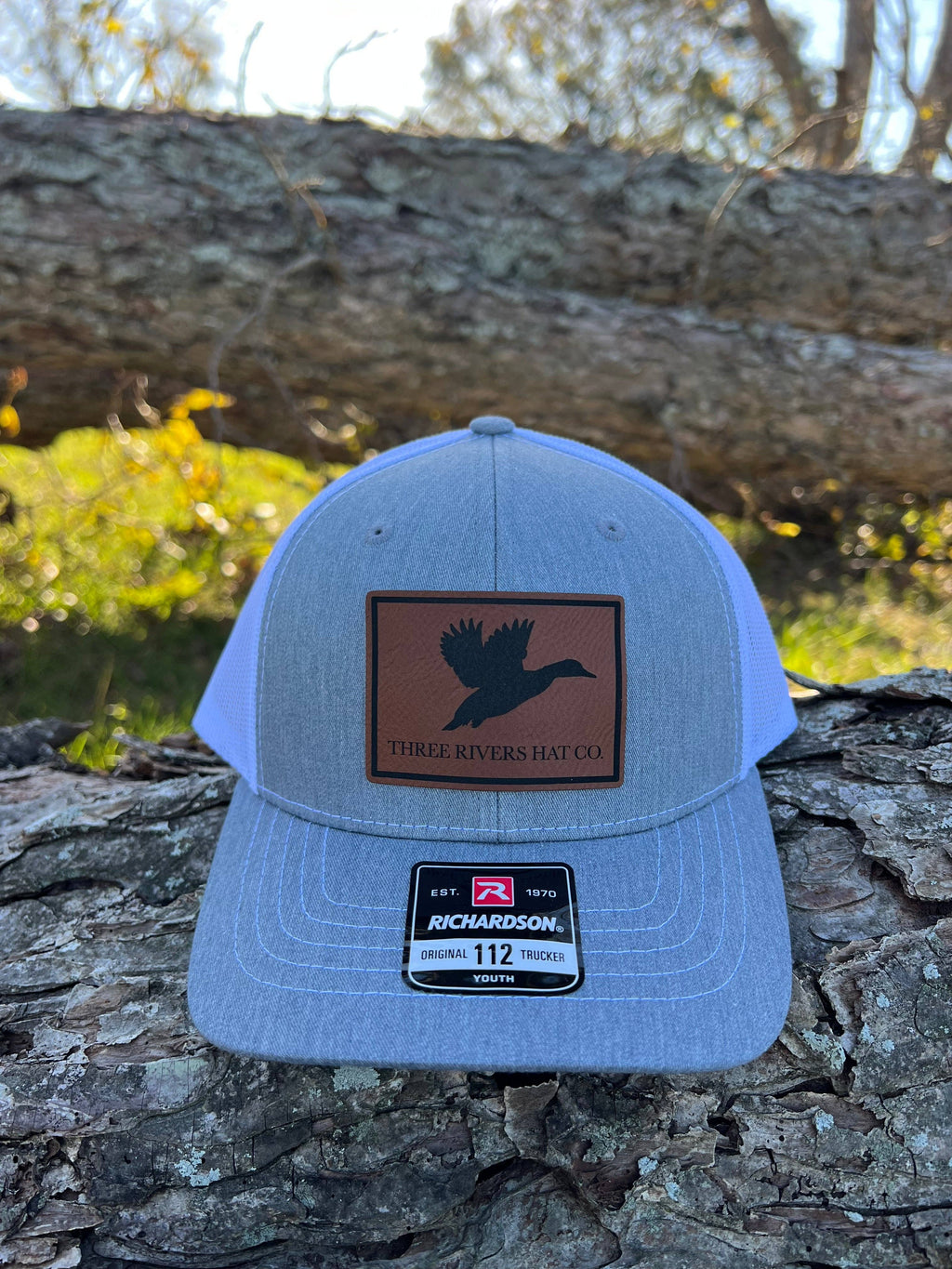 YOUTH - Duck Silhouette - Richardson 112 Trucker 6 panel: Heather Gray/Black