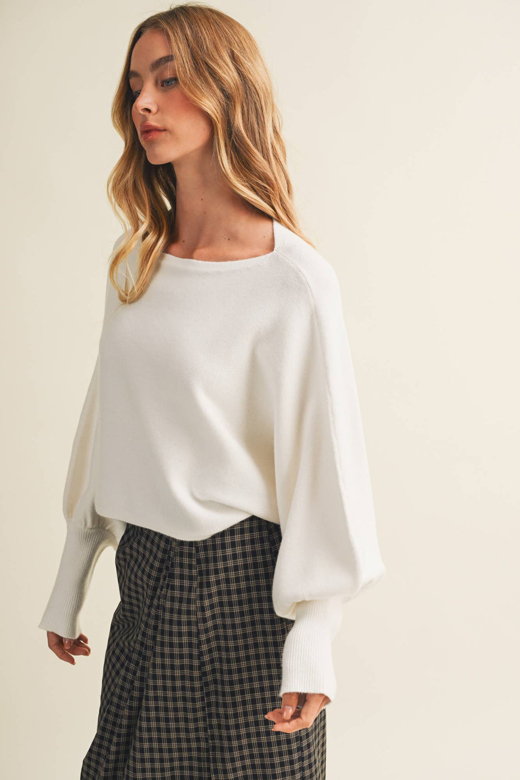 Bateau Neck Dolman Sleeve Pullover: CREAM / M